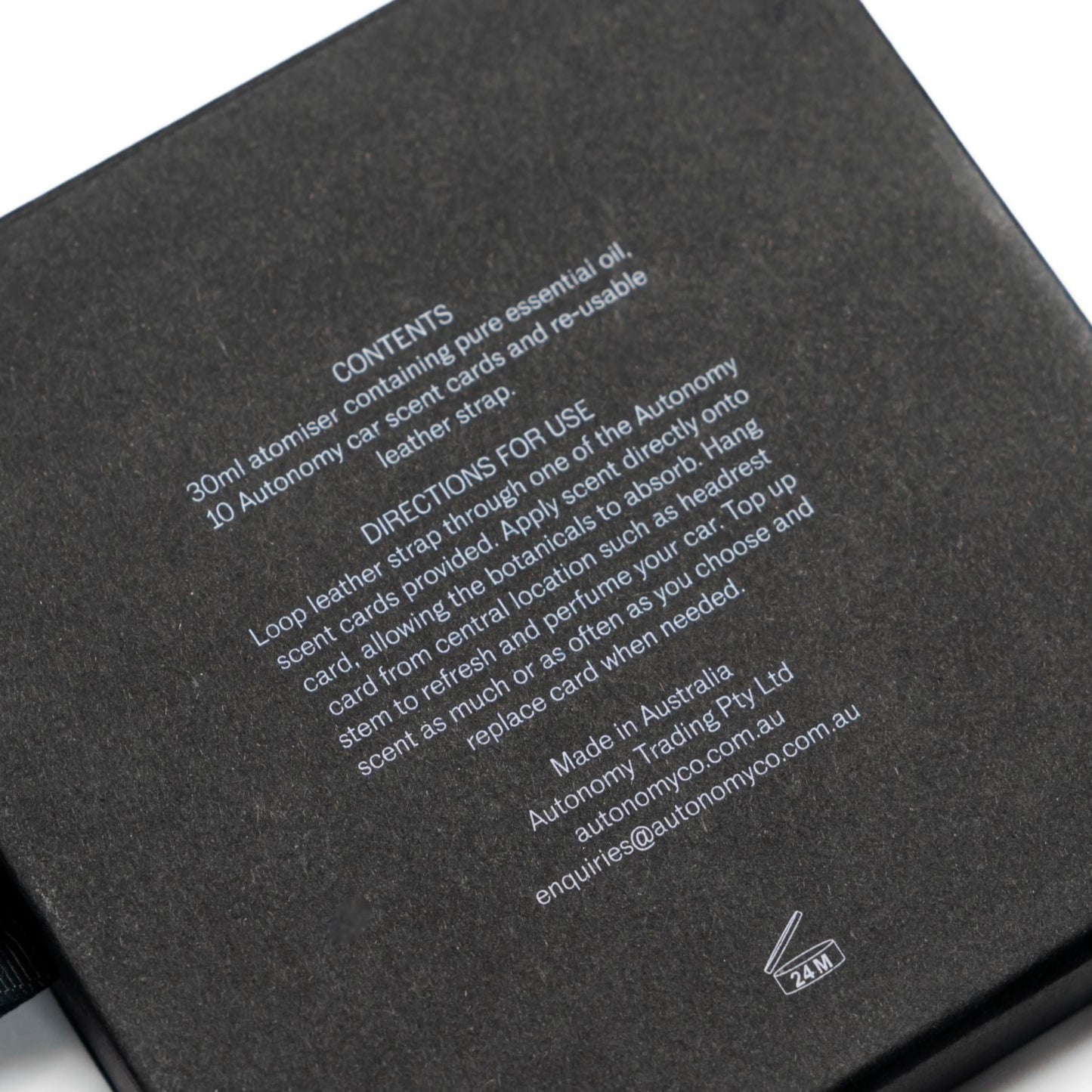 back of the autonomy car scents cards box showing the contents of the box and the directions of use